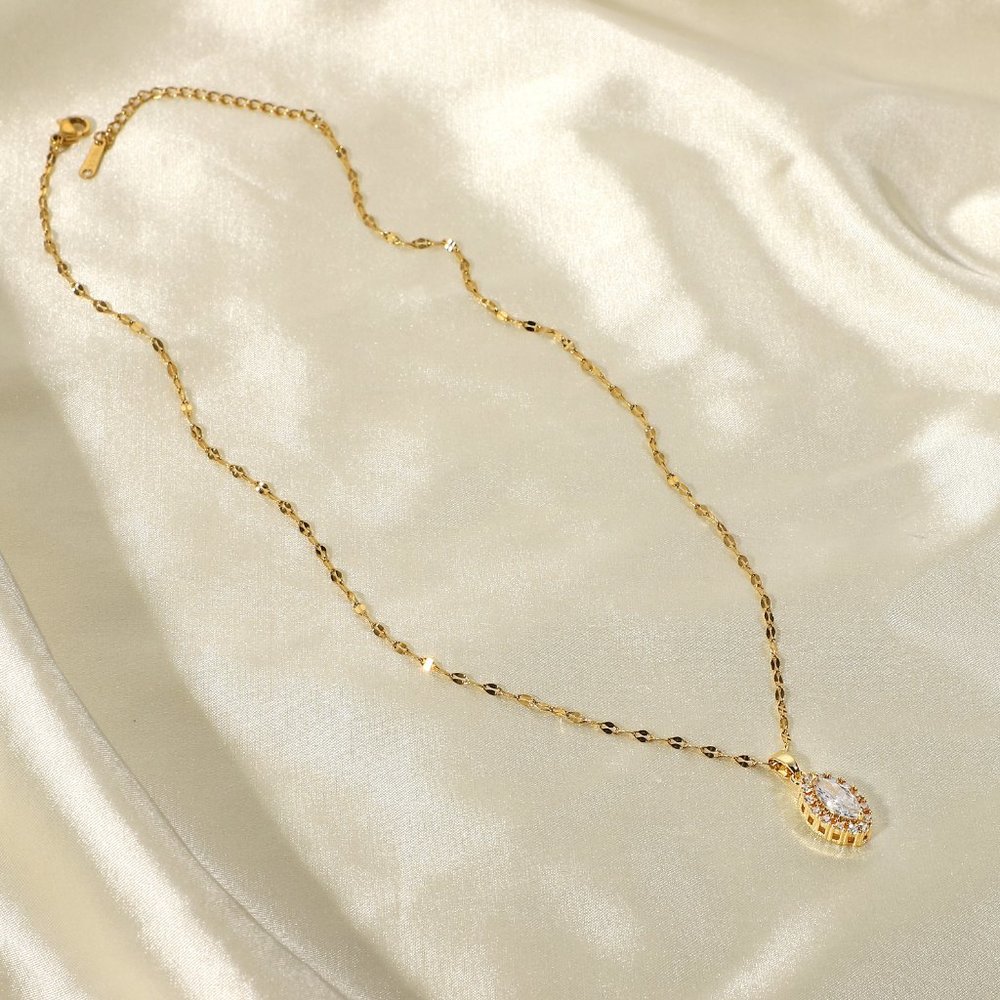 Grace Necklace - Picture 3 of 5